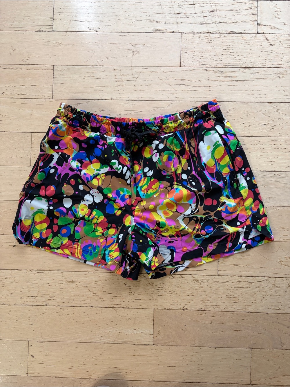 Fabletics Multicolor Abstract Print Women’s Running Shorts Size Large